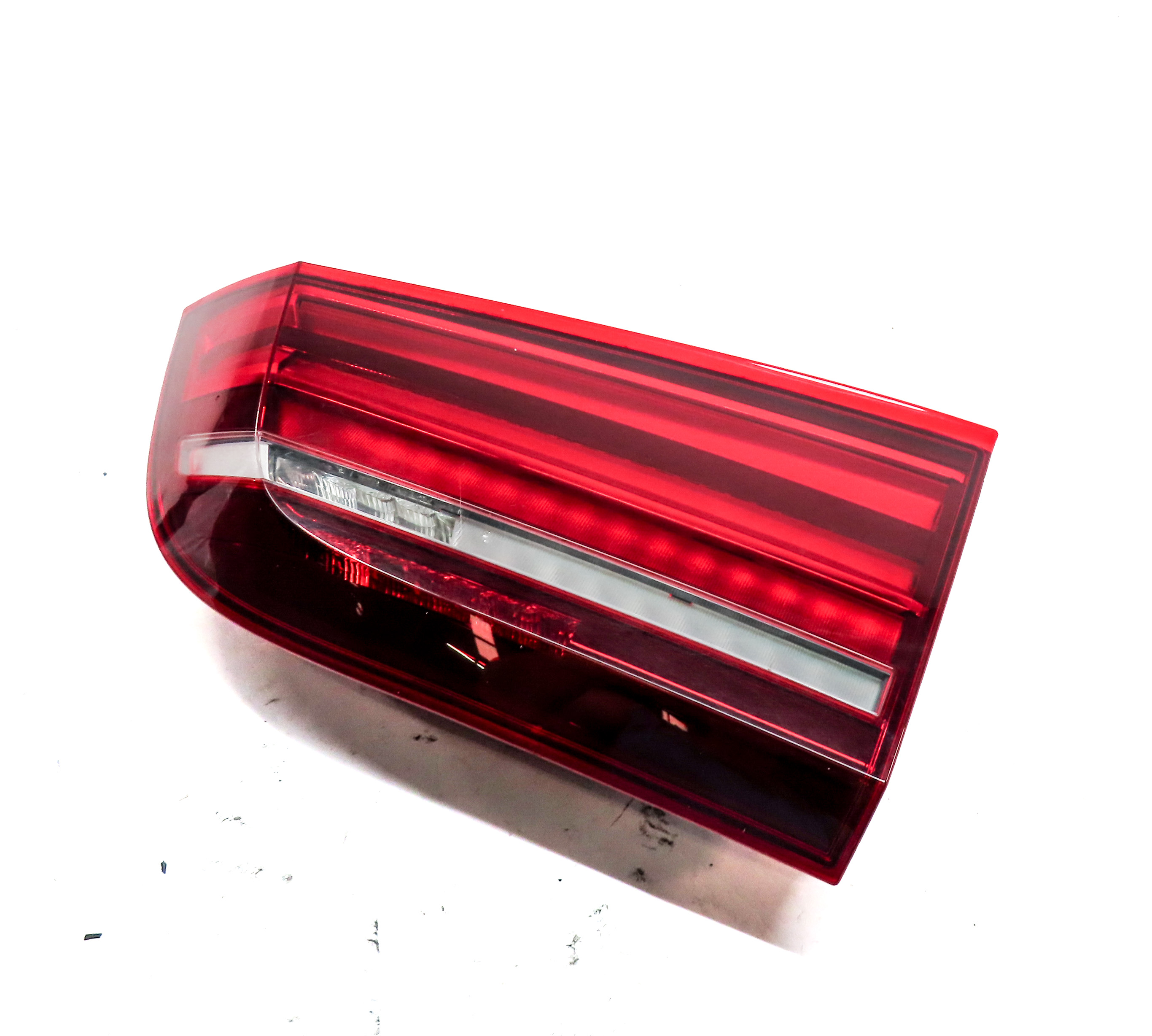 14-18 BMW X5 X5M ///M (F15 F85) RIGHT PASSENGER REAR INNER TAILLIGHT LIGHT LAMP — exact item pictured